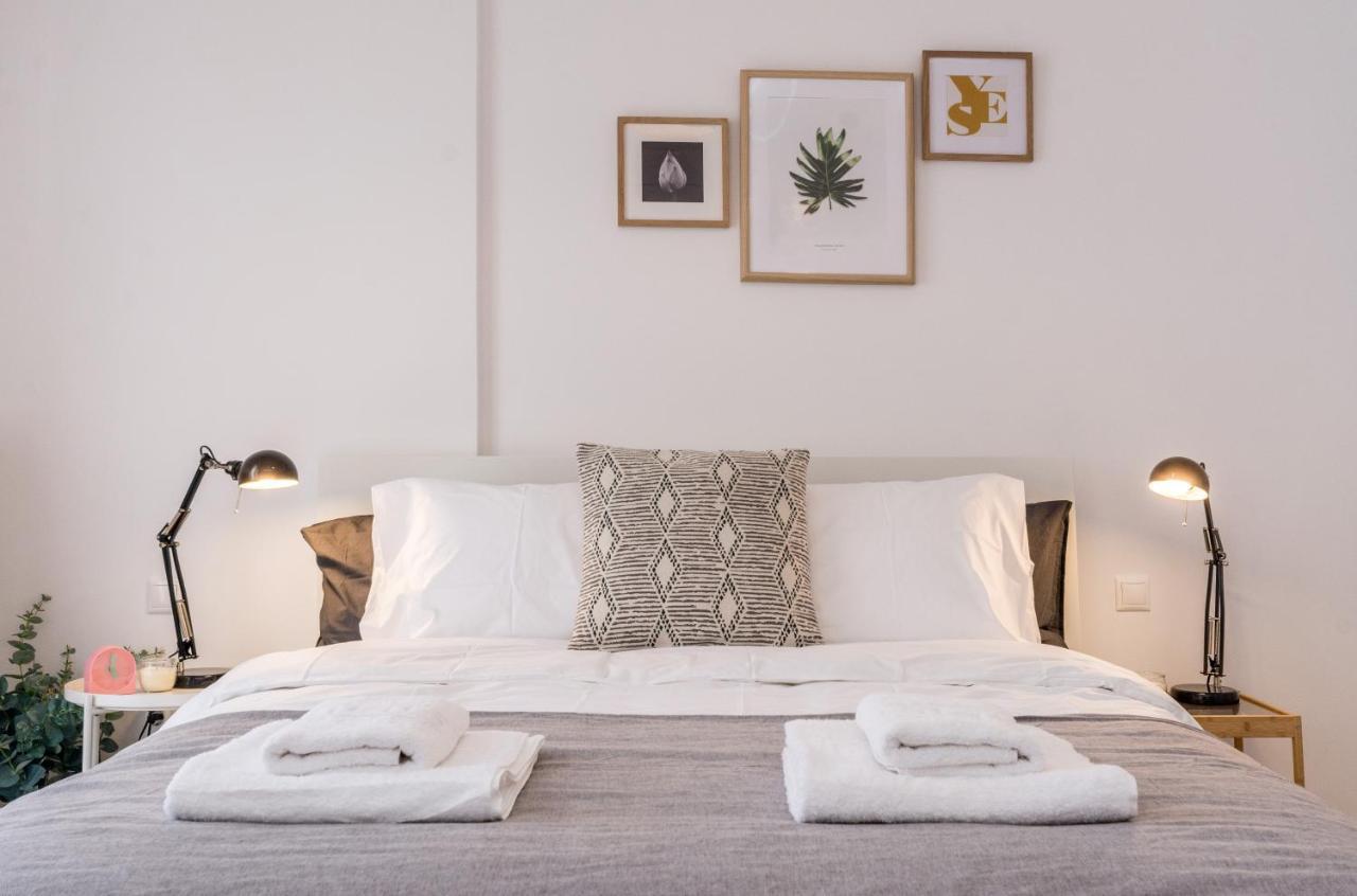 Wide Comfy Studio Apartment Centrally Located In Thissio Athen Eksteriør billede