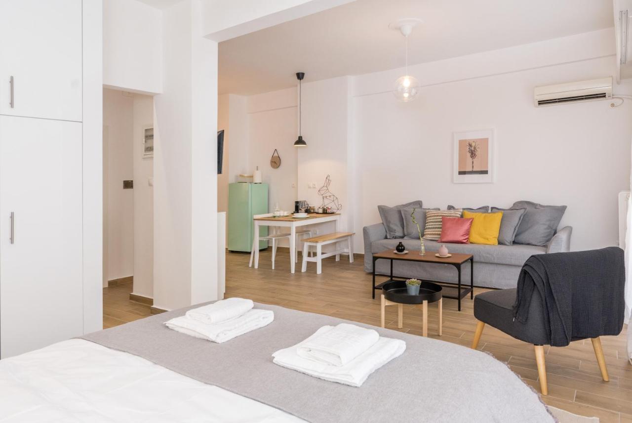 Wide Comfy Studio Apartment Centrally Located In Thissio Athen Eksteriør billede
